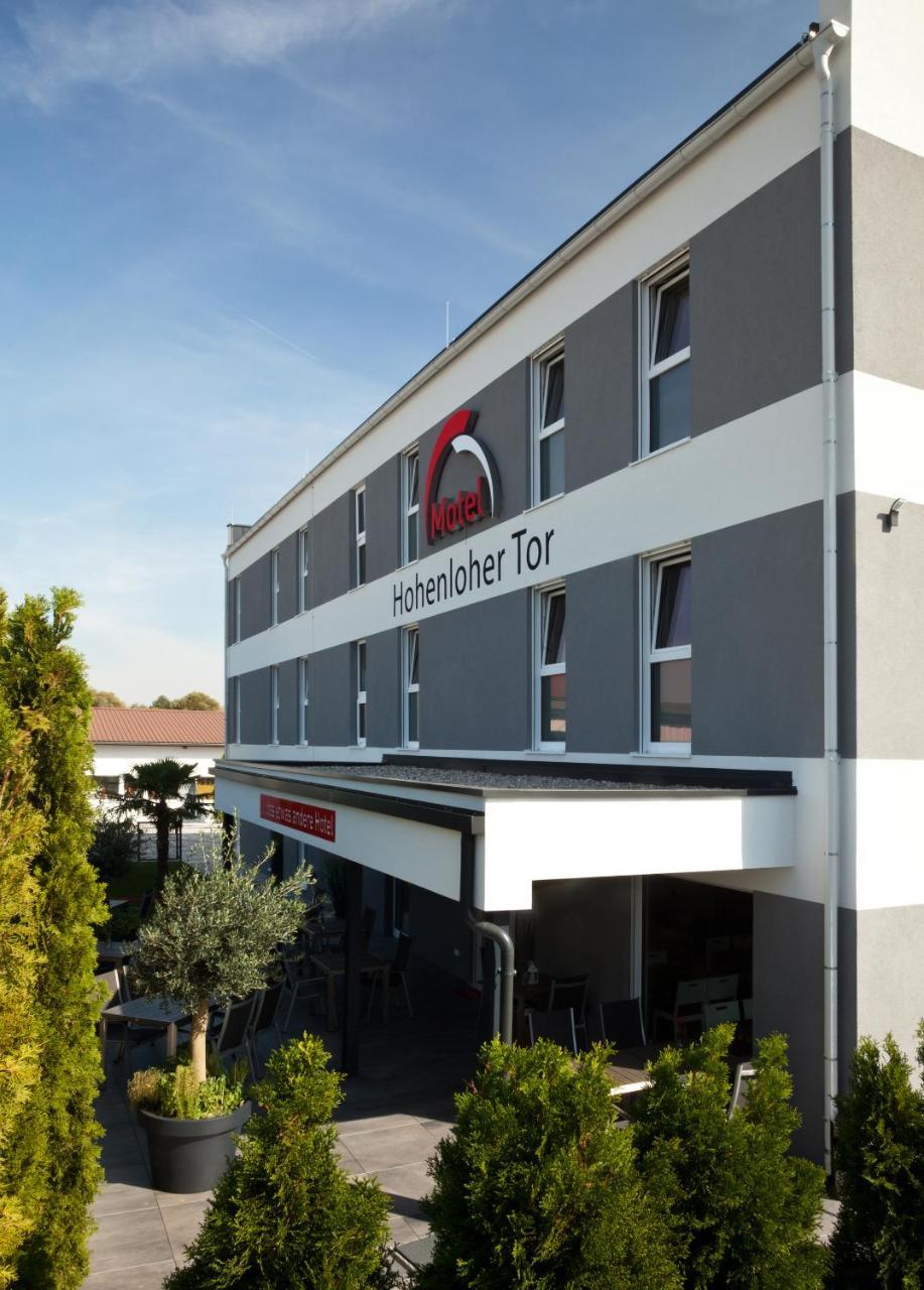 Hotel Hohenloher Tor Бретцфельд Экстерьер фото